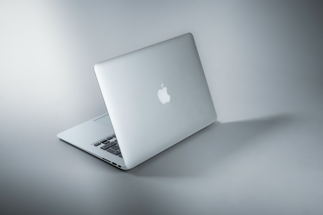 Laptop for transferring files between computers